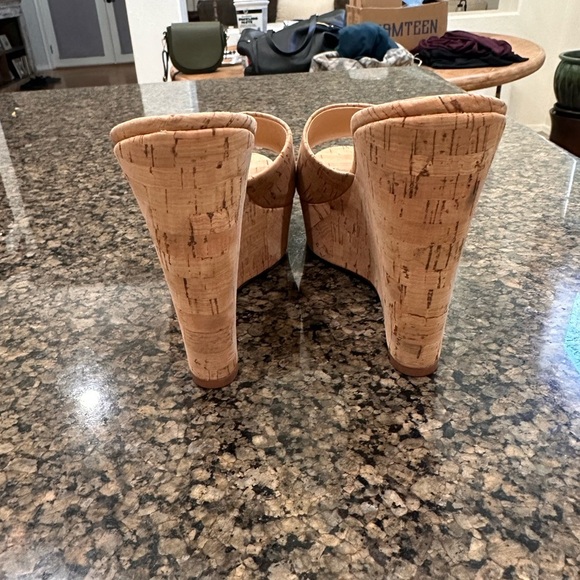NWOT Veronica Beard Tan Cork Wedge Sandals Women's 8.5 - Picture 5 of 6